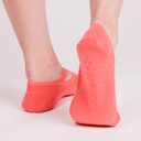 studio_socks_grips_2.jpg